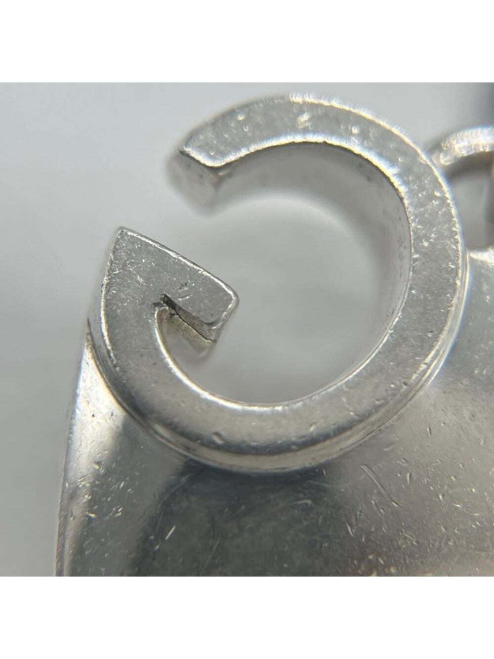 Gucci Heart Chain Necklace - Picture 7 of 15